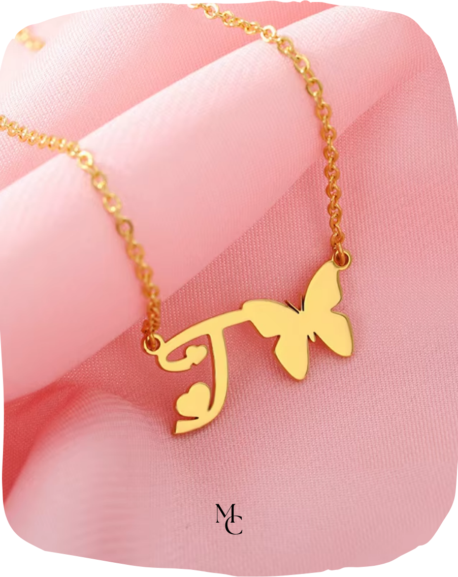 Collier papillon avec initiale®